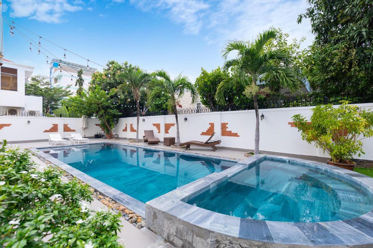 Luxury Villa Bai Sau Near Beach Вунгтау Экстерьер фото